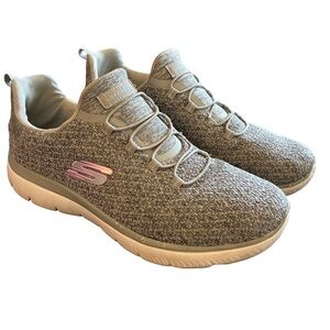 Skechers Summits Slip-On Gray Sneakers — Women’s 8.5